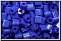 TG-11-0048, TOHO Triangles, 11/0, blue, navy, op., 10g